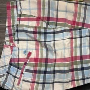🌺 BUNDLE 4 ITEMS FOR $20 🍒

Aeropostale Multicolor Plaid Women's Shorts